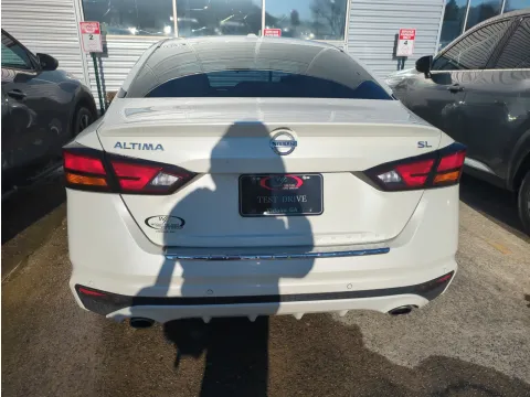 Photos of 2022 Nissan Altima 2.5 SL for sale in Vidalia, GA at Woody Folsom Nissan of Vidalia