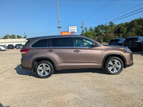 Another view of 2017 Toyota Highlander Limited for sale in Vidalia, GA at Woody Folsom Nissan of Vidalia