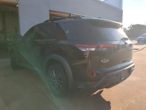 Photos of 2023 Nissan Pathfinder SV for sale in Vidalia, GA at Woody Folsom Nissan of Vidalia