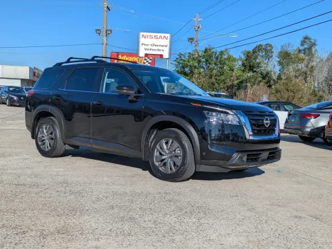 Photos of 2022 Nissan Pathfinder SV for sale in Vidalia, GA at Woody Folsom Nissan of Vidalia
