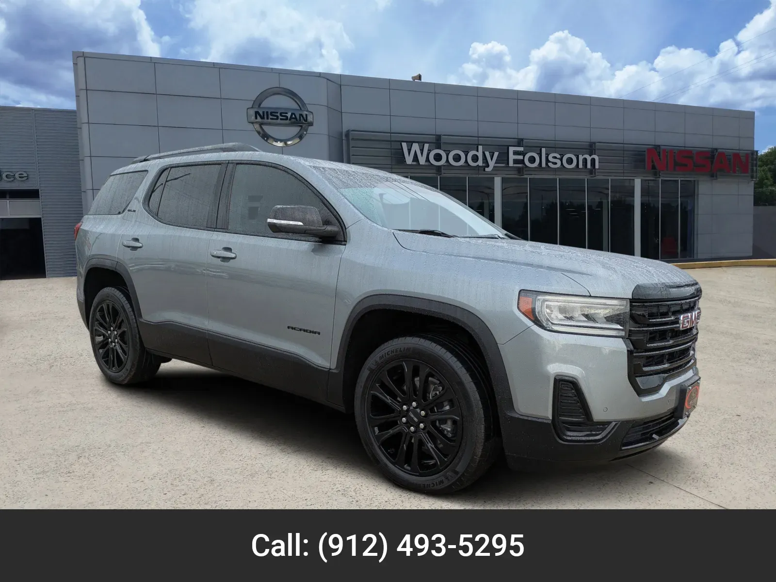 Gray 2023 GMC Acadia SLE for sale in Vidalia, GA