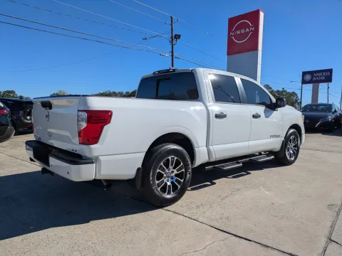 More photos of 2024 Nissan Titan SV at Woody Folsom Nissan of Vidalia, GA