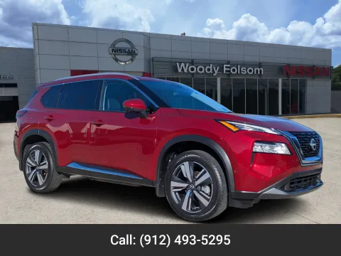 Red 2023 Nissan Rogue SL for sale in Vidalia, GA