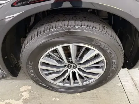 More photos of 2024 Nissan Armada SL at Woody Folsom Nissan of Baxley Inc., GA