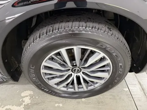 More photos of 2024 Nissan Armada SL at Woody Folsom Nissan of Baxley Inc., GA