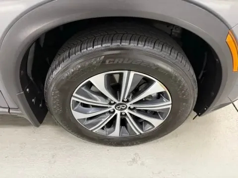 More photos of 2025 INFINITI QX60 PURE at Woody Folsom Nissan of Baxley Inc., GA