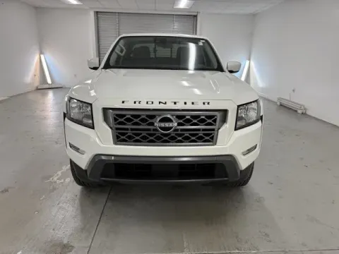 Photos of 2023 Nissan Frontier SV for sale in Baxley, GA at Woody Folsom Nissan of Baxley Inc.