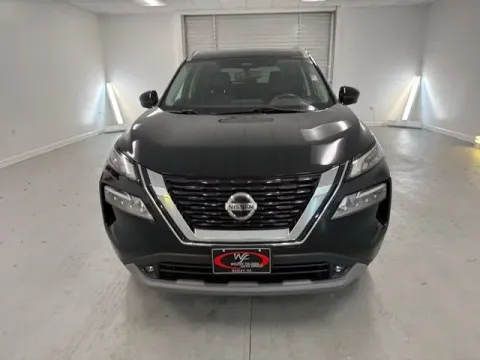 Photos of 2021 Nissan Rogue SL for sale in Baxley, GA at Woody Folsom Nissan of Baxley