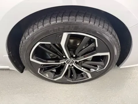 More photos of 2024 Nissan Altima 2.5 SR at Woody Folsom Nissan of Baxley Inc., GA