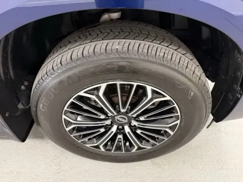 More photos of 2025 Nissan Armada SL at Woody Folsom Nissan of Baxley, GA