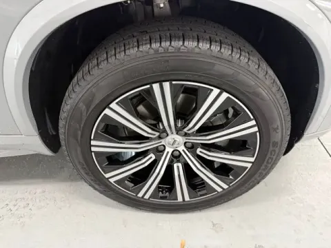 More photos of 2024 Volvo XC90 Plus Bright Theme at Woody Folsom Nissan of Baxley, GA