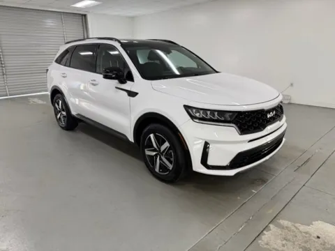Another view of 2023 Kia Sorento S for sale in Baxley, GA at Woody Folsom Nissan of Baxley Inc.