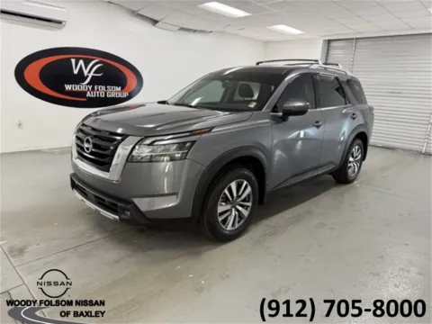 Gray 2022 Nissan Pathfinder SL for sale in Baxley, GA