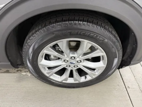 More photos of 2024 Ford Explorer Limited at Woody Folsom Nissan of Baxley Inc., GA