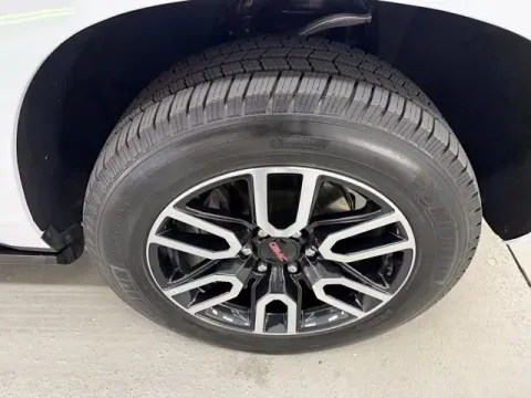 More photos of 2022 GMC Yukon XL AT4 at Woody Folsom Nissan of Baxley Inc., GA