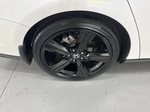 More photos of 2023 Honda Accord Hybrid Sport-L at Woody Folsom Nissan of Baxley Inc., GA