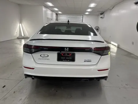 More photos of 2023 Honda Accord Hybrid Sport-L at Woody Folsom Nissan of Baxley Inc., GA