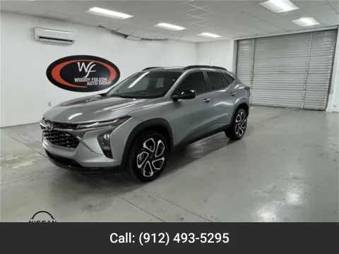 Gray 2025 Chevrolet Trax 2RS for sale in Baxley, GA