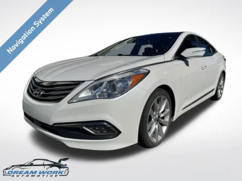 White 2016 Hyundai Azera Limited for sale in Charlotte, NC