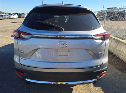 More photos of 2018 Mazda CX-9 Signature at Dream Work Automotive, NC