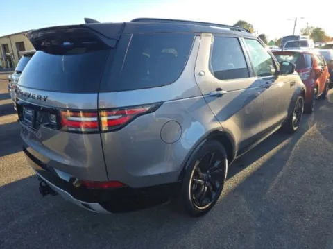 More photos of 2020 Land Rover Discovery Landmark Edition at Dream Work Automotive, NC