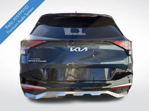 More photos of 2023 Kia Sportage Hybrid SX-Prestige at Dream Work Automotive, NC