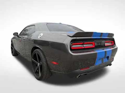 More photos of 2018 Dodge Challenger SXT at Dream Work Automotive, NC