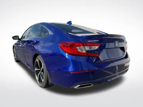 More photos of 2018 Honda Accord Sport at Dream Work Automotive, NC