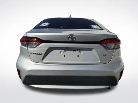 More photos of 2021 Toyota Corolla LE at Dream Work Automotive, NC