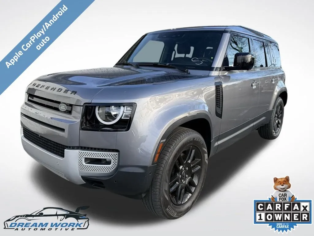 2022 Land Rover Defender S's photo