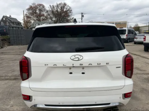 More photos of 2020 Hyundai Palisade Limited at Dream Work Automotive, NC