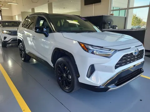 More photos of 2023 Toyota RAV4 Hybrid XSE at Dream Work Automotive, NC