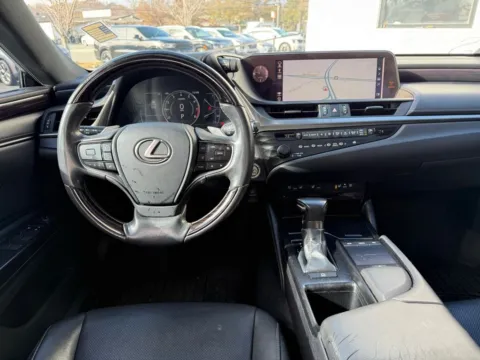 More photos of 2019 Lexus ES 350 at Dream Work Automotive, NC
