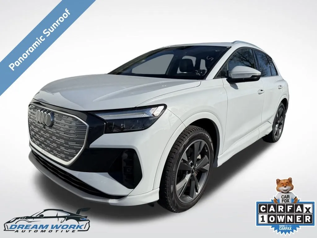 2022 Audi Q4 e-tron Premium Plus's photo