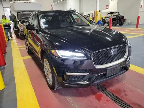 More photos of 2018 Jaguar F-PACE 35t R-Sport at Dream Work Automotive, NC