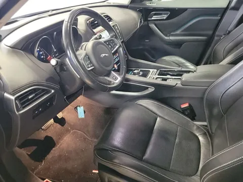 More photos of 2018 Jaguar F-PACE 35t R-Sport at Dream Work Automotive, NC