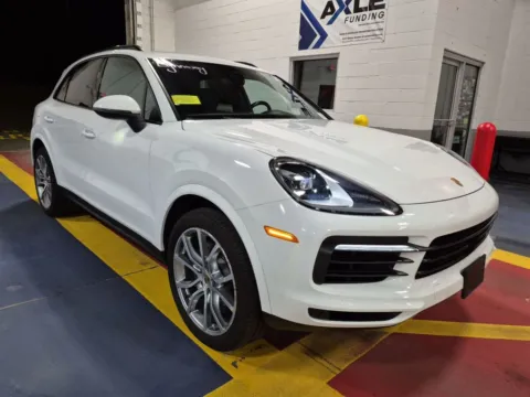 More photos of 2020 Porsche Cayenne at Dream Work Automotive, NC