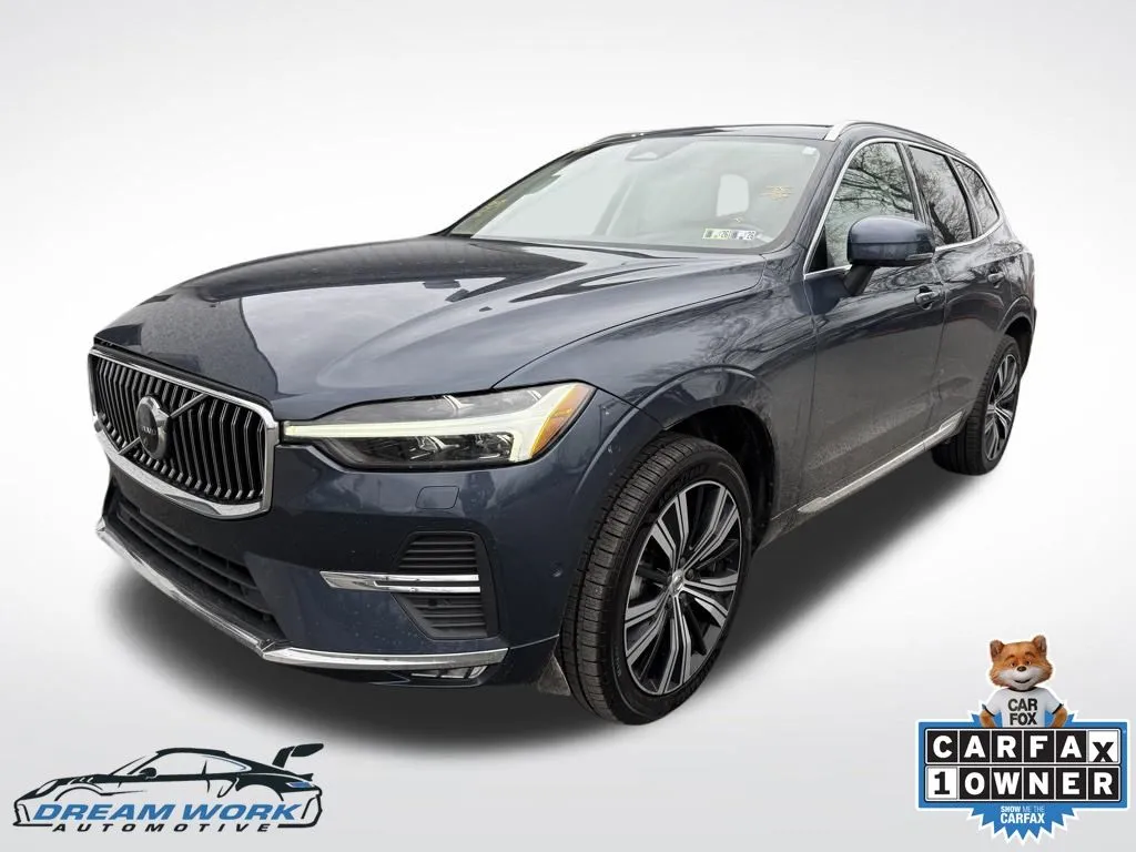 2023 Volvo XC60 Plus's photo