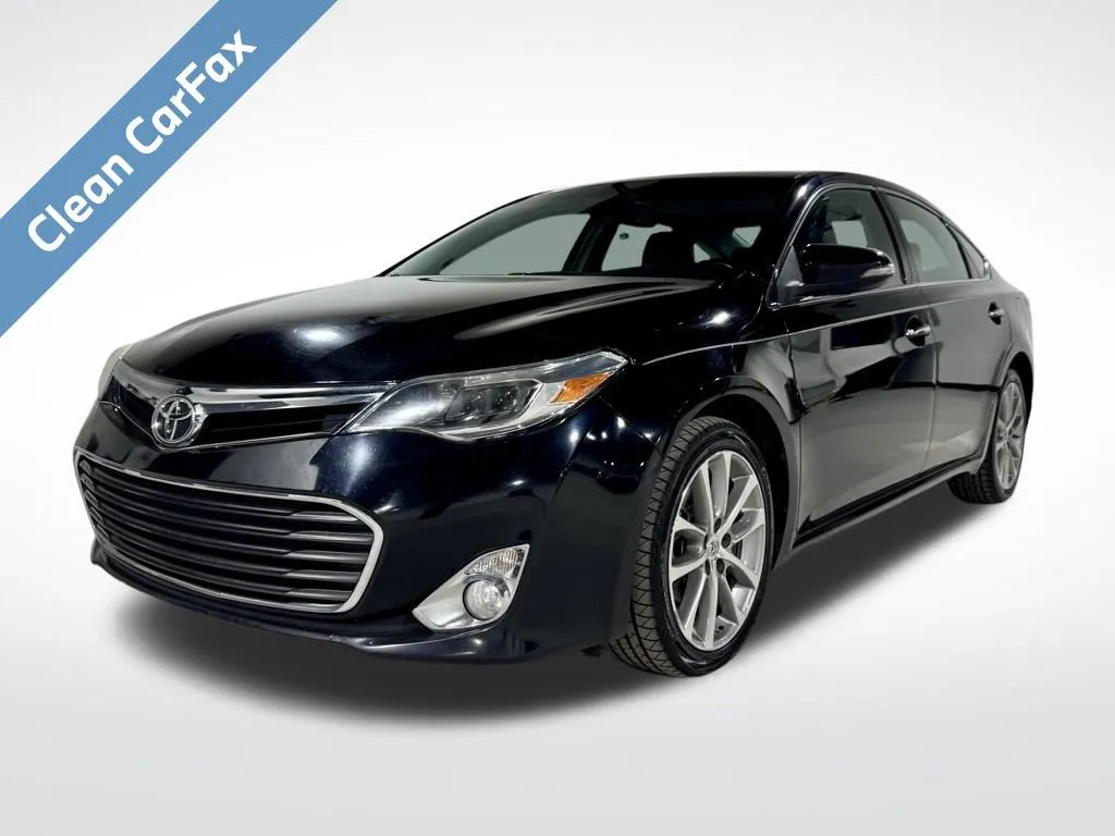2014 Toyota Avalon XLE's photo