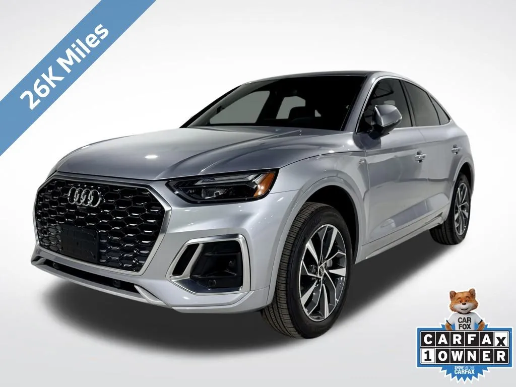2022 Audi Q5 Sportback Premium Plus's photo