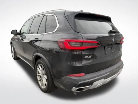 More photos of 2021 BMW X5 xDrive40i at Dream Work Automotive, NC