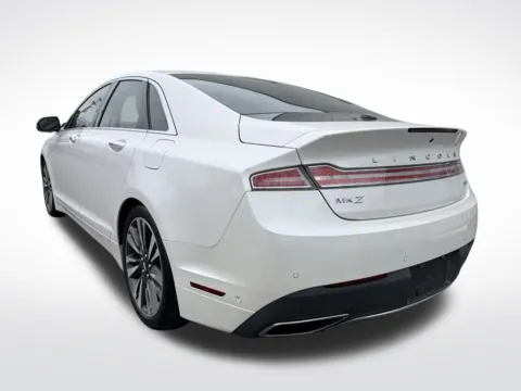 More photos of 2020 Lincoln MKZ Hybrid Reserve at Dream Work Automotive, NC