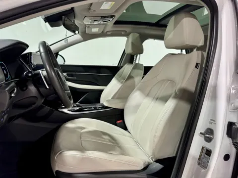 Another view of 2023 Hyundai Sonata Hybrid Limited for sale in Charlotte, NC at Dream Work Automotive