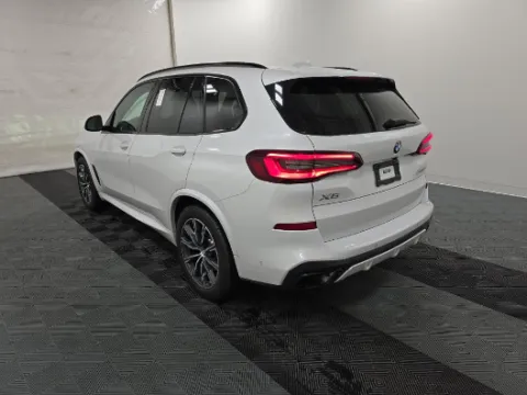 Another view of 2022 BMW X5 xDrive40i for sale in Charlotte, NC at Dream Work Automotive