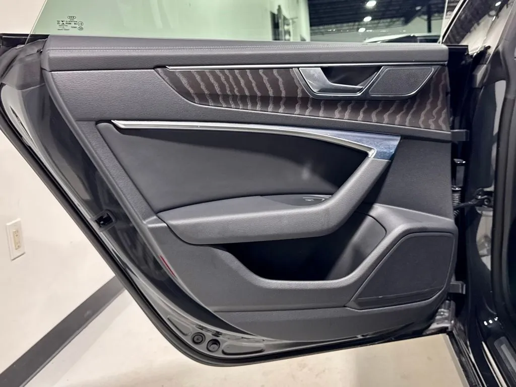 2022 Audi A7 Premium - Photo 28