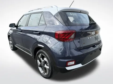 More photos of 2025 Hyundai Venue Limited at Dream Work Automotive, NC