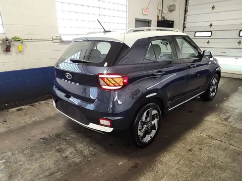 More photos of 2025 Hyundai Venue Limited at Dream Work Automotive, NC