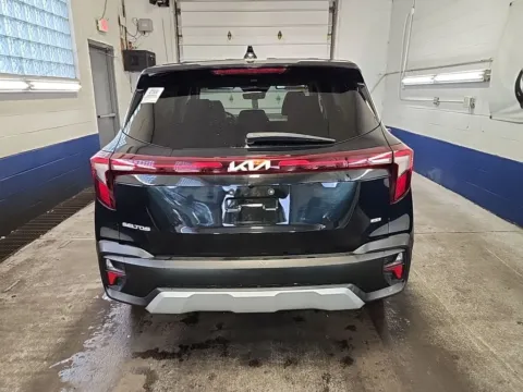More photos of 2024 Kia Seltos LX at Dream Work Automotive, NC