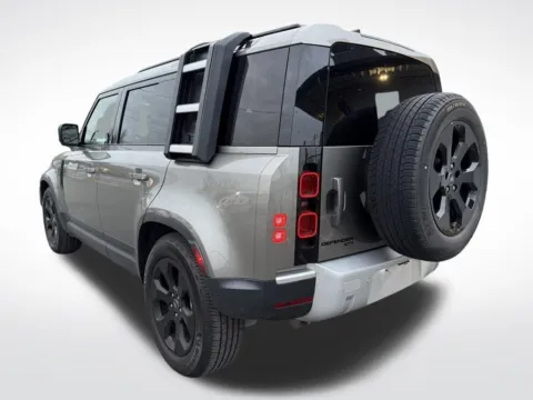 More photos of 2021 Land Rover Defender 110 SE at Dream Work Automotive, NC
