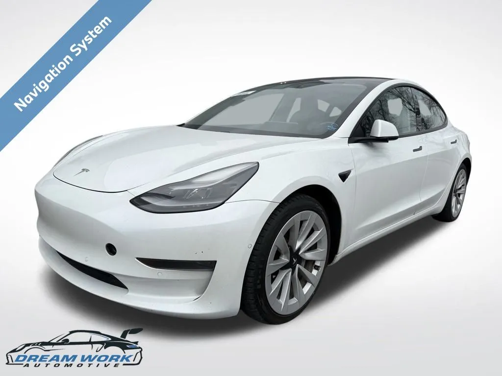 2021 Tesla Model 3 Standard Range Plus